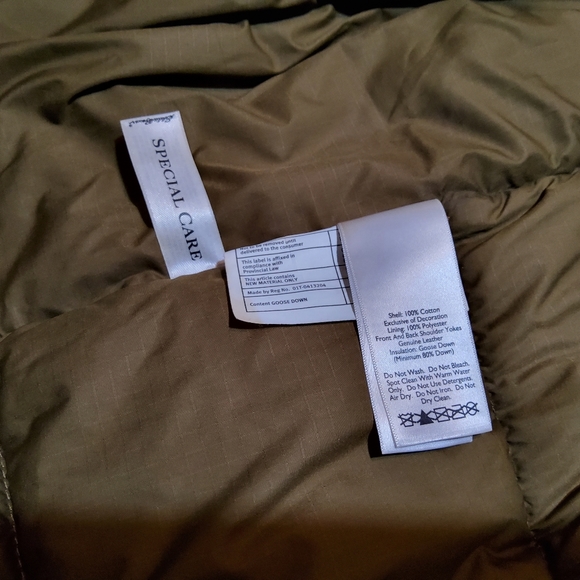 Eddie Bauer 650 Fill Premium Goose Down Fill Puffer Vest - Picture 10 of 11